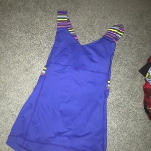 Lululemon workout top